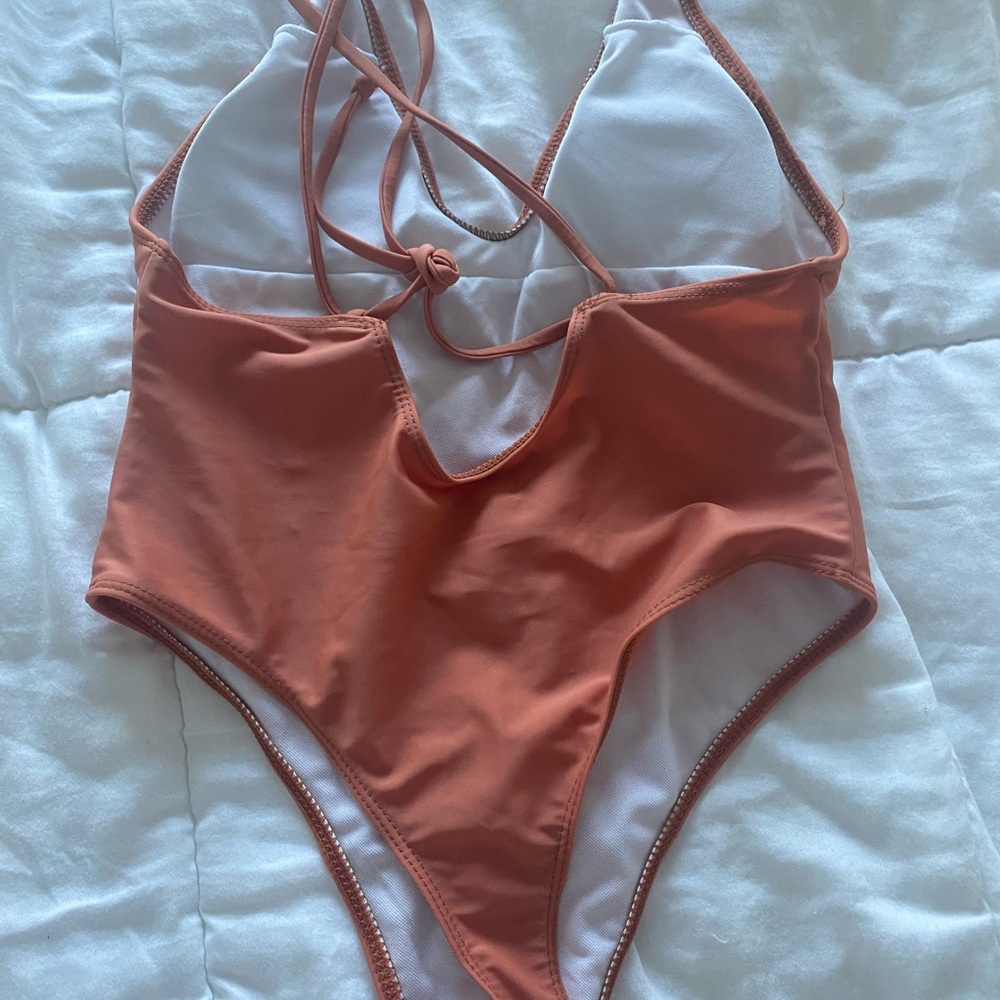 Matte Collection Swim - Picture 4 of 4